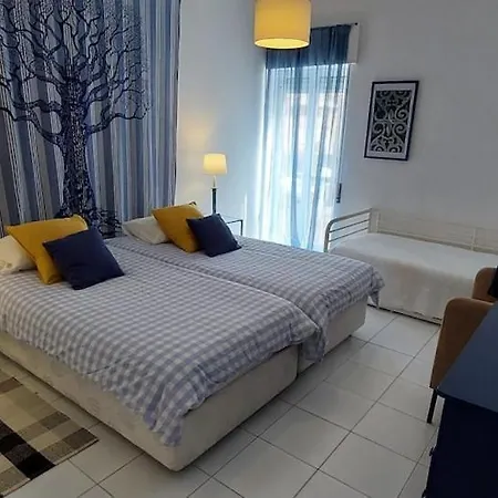 Apartment Spacious 2-bedroom At Da Rocha